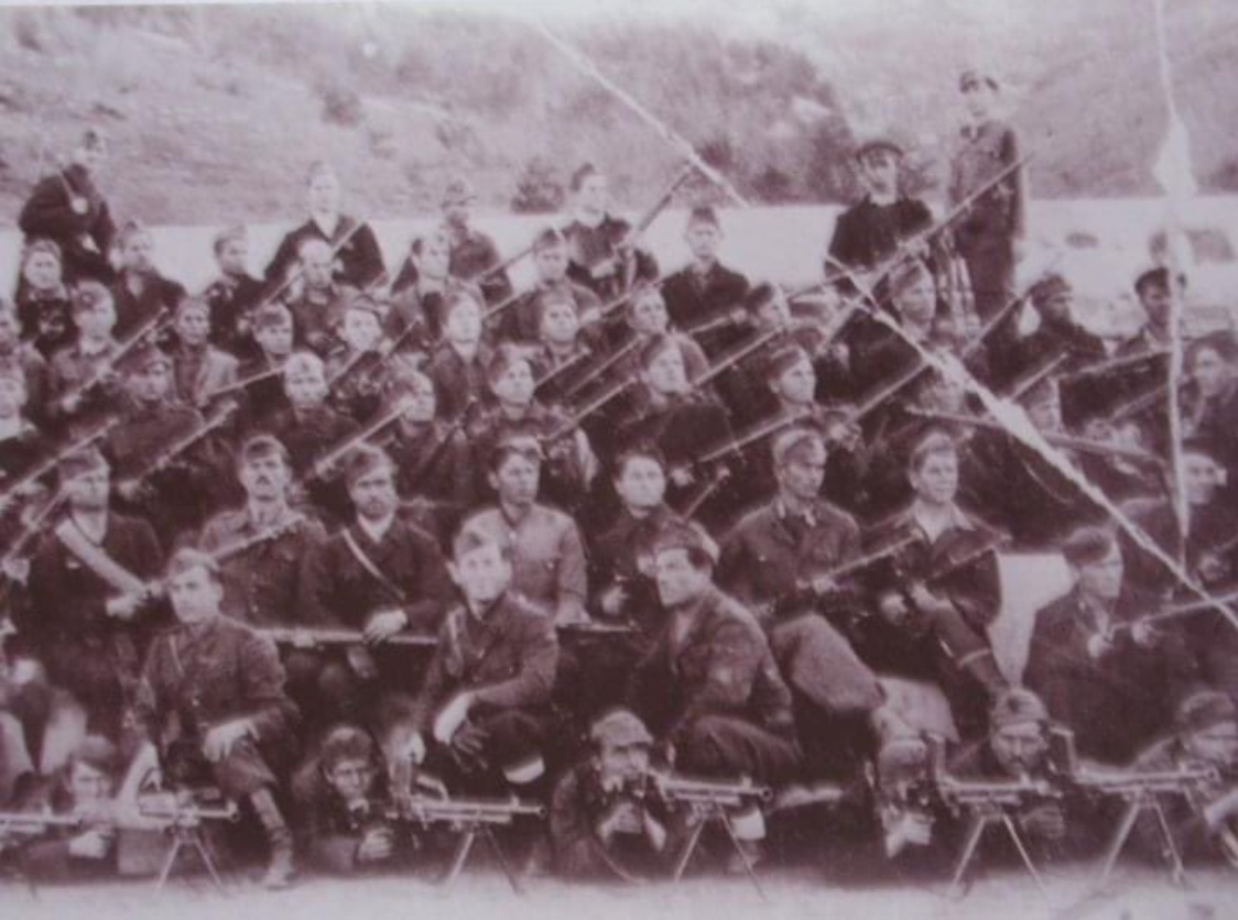 Вооружени Македонци од Воденско, организирани во НОФ, 1946 